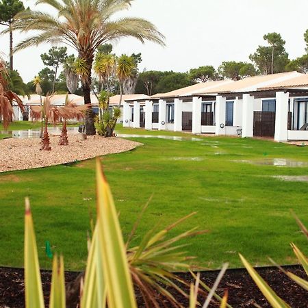 Pestana Vila Sol - Vilamoura Premium Golf Resort Dış mekan fotoğraf A typical resort in Quinta do Lago