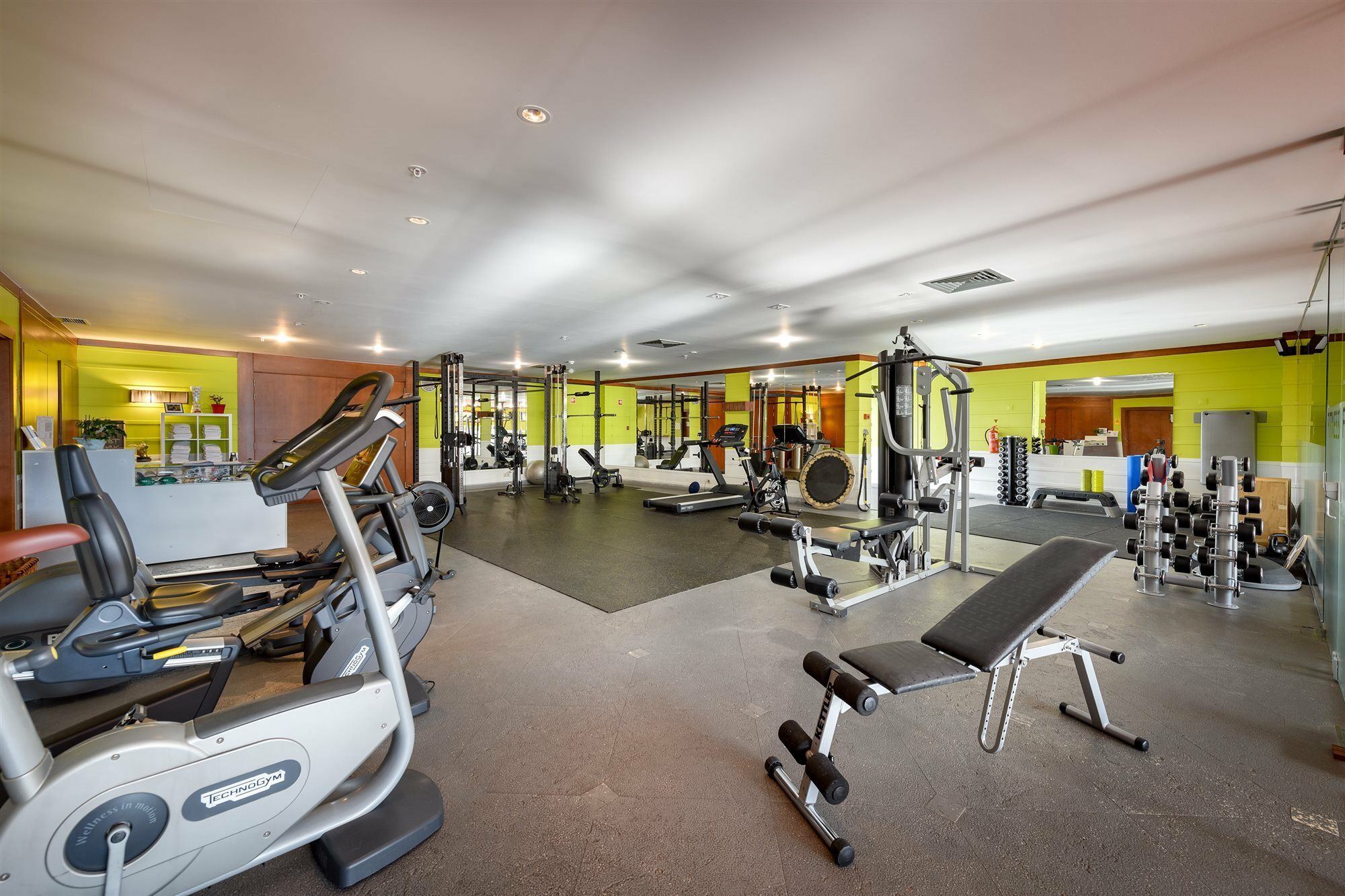 Pestana Vila Sol - Vilamoura Premium Golf Resort Dış mekan fotoğraf The gym at the hotel