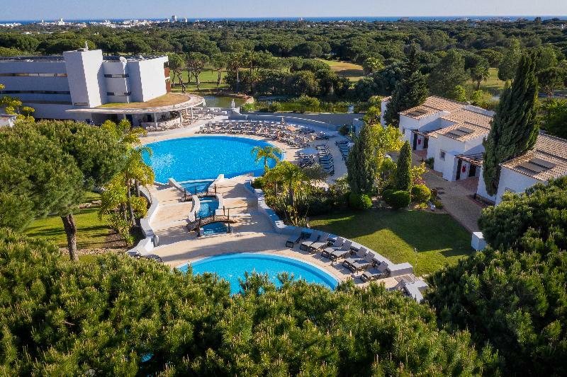Pestana Vila Sol - Vilamoura Premium Golf Resort Dış mekan fotoğraf Aerial view of the resort