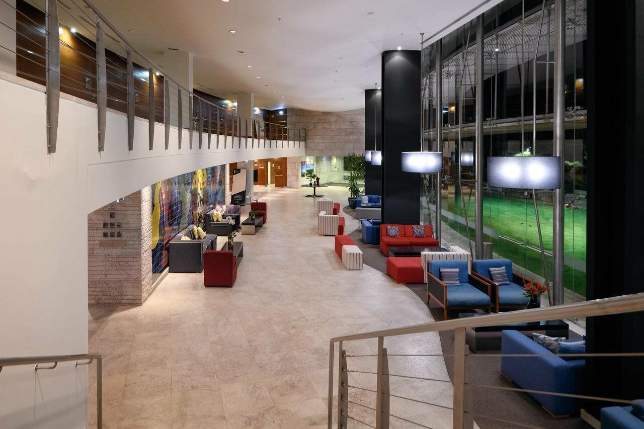 Pestana Vila Sol - Vilamoura Premium Golf Resort Dış mekan fotoğraf The lobby of the hotel